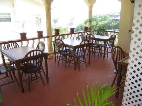 Rich View Hotel Kingstown Zewnętrze zdjęcie